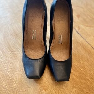 SANTA LOLLA BLACK HIGH HEELS PUMP